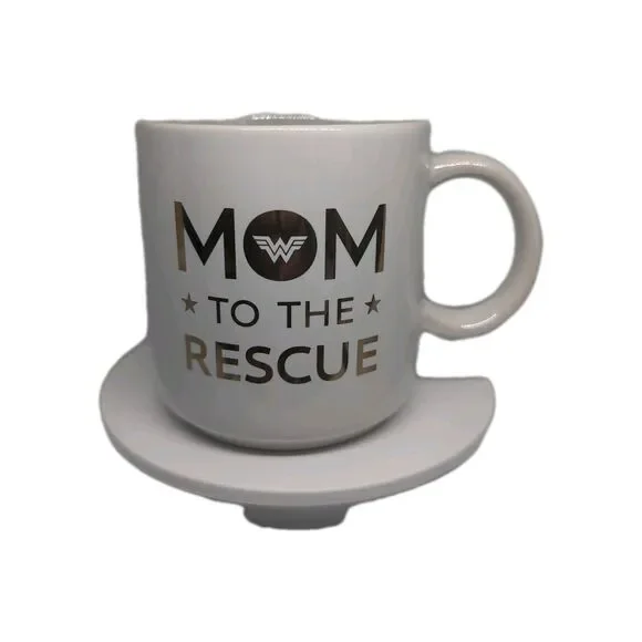 Hallmark /Wonder Woman 1984- Mom To The Rescue Mug - Picture 1 of 4